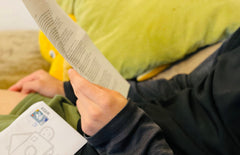 Scrisori lunare dintr-o rulotă care adună povești reale